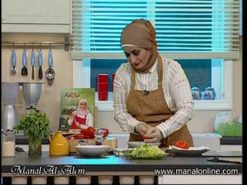 سلطة الطماطم المحشية بالبيض1 - منال العالم