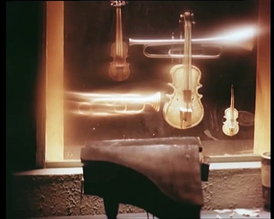 Мультфильмы Одинокий рояль