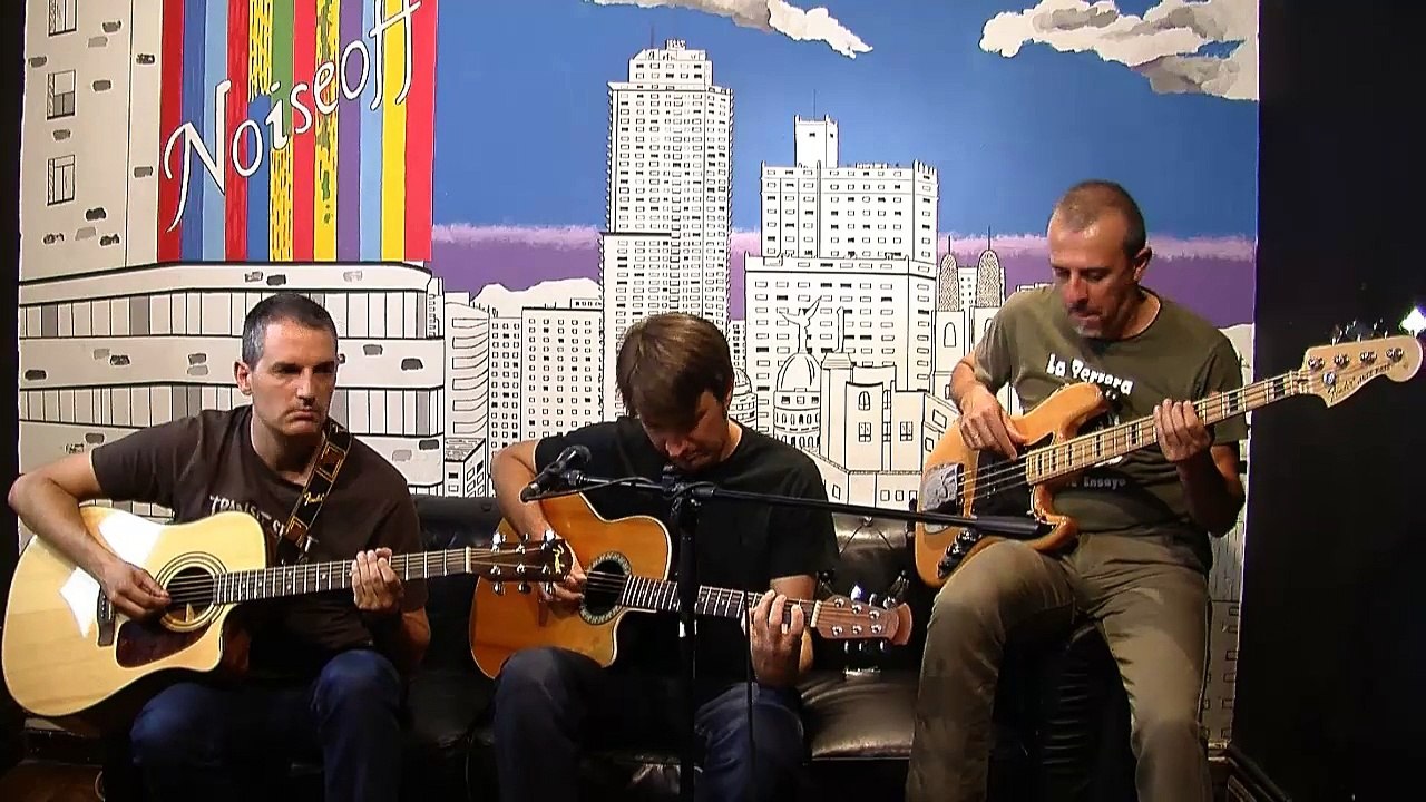 Magictostadora - Romper - Noise Off Unplugged (...
