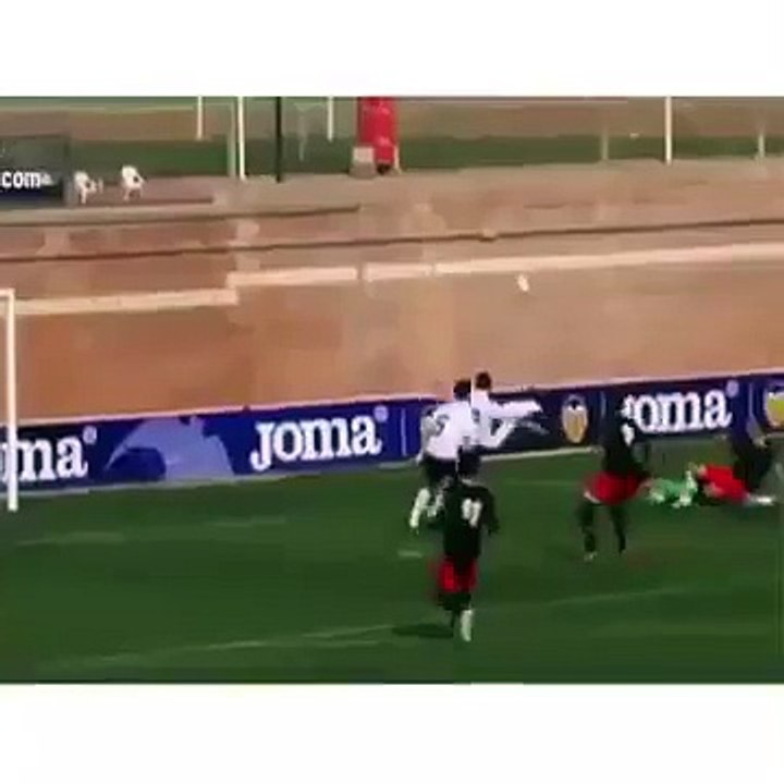 Les sauvetages de buts les plus incroyables !