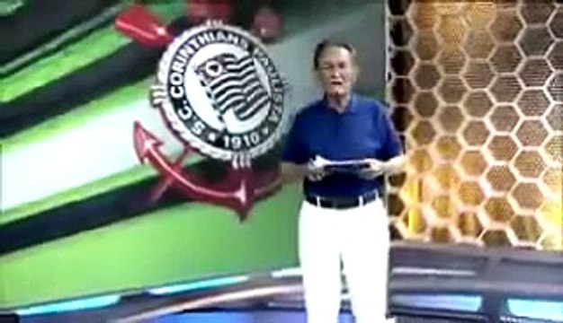 Paolo Guerrero cantó su canción en Flamengo Acabó cao, o Guerrero chegou