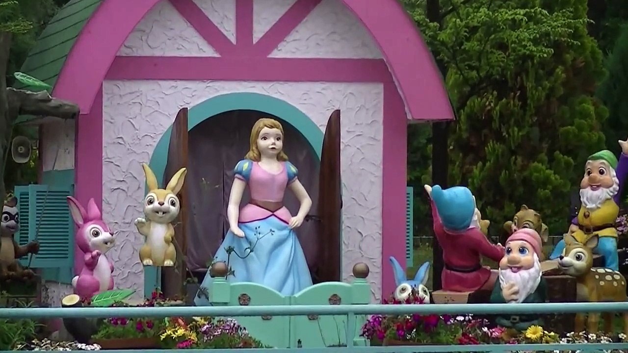 からくり時計"白雪姫"【天王寺動物園】　Automaton clock "Snow White"  【Tennoji Zoo】