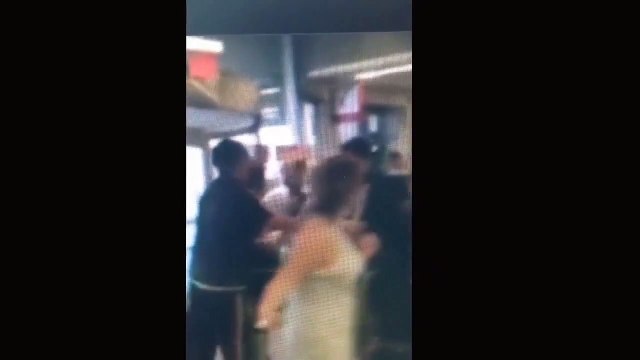 Miguel Herrera dejó de ser técnico de México por agredir a periodistas