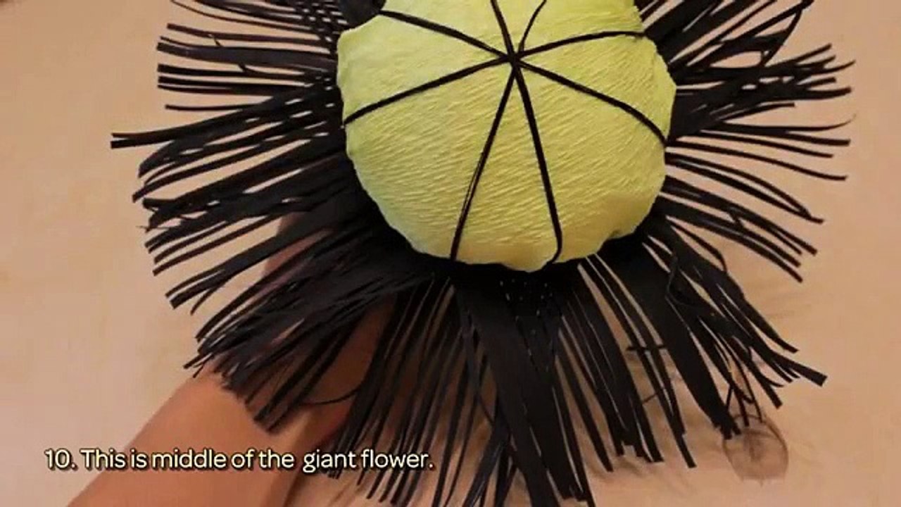 How To Make A Giant Crepe Paper Flower - DIY Crafts Tutorial - Guidecentral