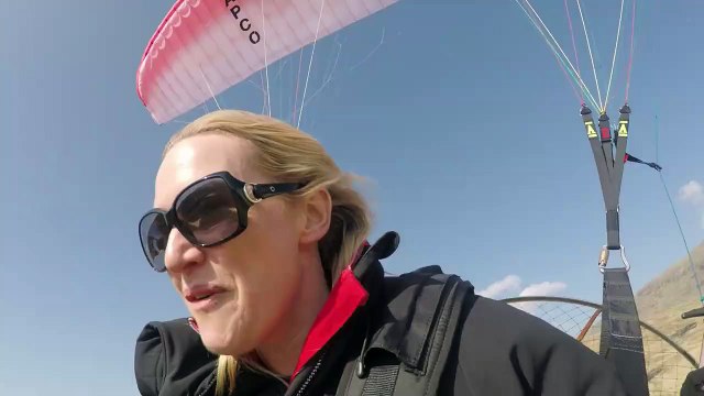 La scène culte de Titanic rejouée par Kate Winslet à la montagne