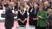 CeBIT: Kanzlerin Merkel bei Fujitsu in Halle 2 - Wasserfester Tablet PC - V 2.0