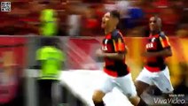 Paolo Guerrero cantó canción en su honor en Flamengo: 