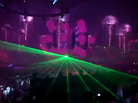 Sensation White Düsseldorf 2008/2009 Moguai beginning