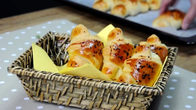 Altı Kat Poğaça Tarifi Kat Kat Yumuşacık Poğaça Nasıl Yapılır