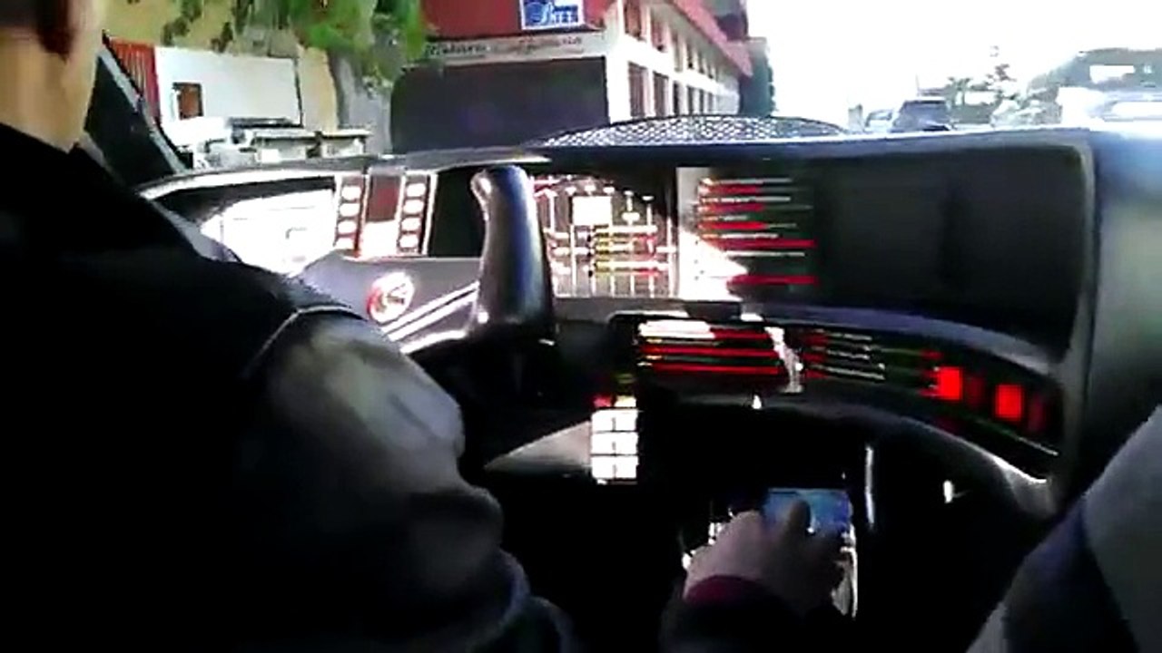 Giro Su KITT SuperCar Pontiac Trans Am del 1984 di Michael Knight (David Hasselhoff)