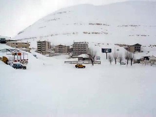 fj cruiser on the snow faraya lebanon