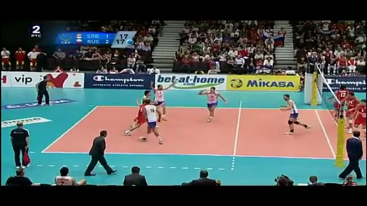 Serbia - Russia 3-2 (2011 CEV ECH: Semifinal, 17.09.2011.), set 4 2/2