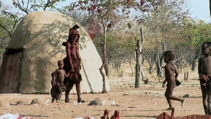 Kmen Himba - Namibie, Afrika (Hotelbusy Pangeo tours)