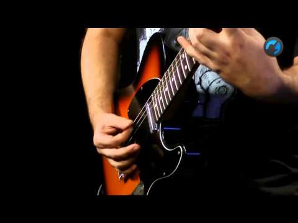 The Beatles - Come Together (clipe da aula)