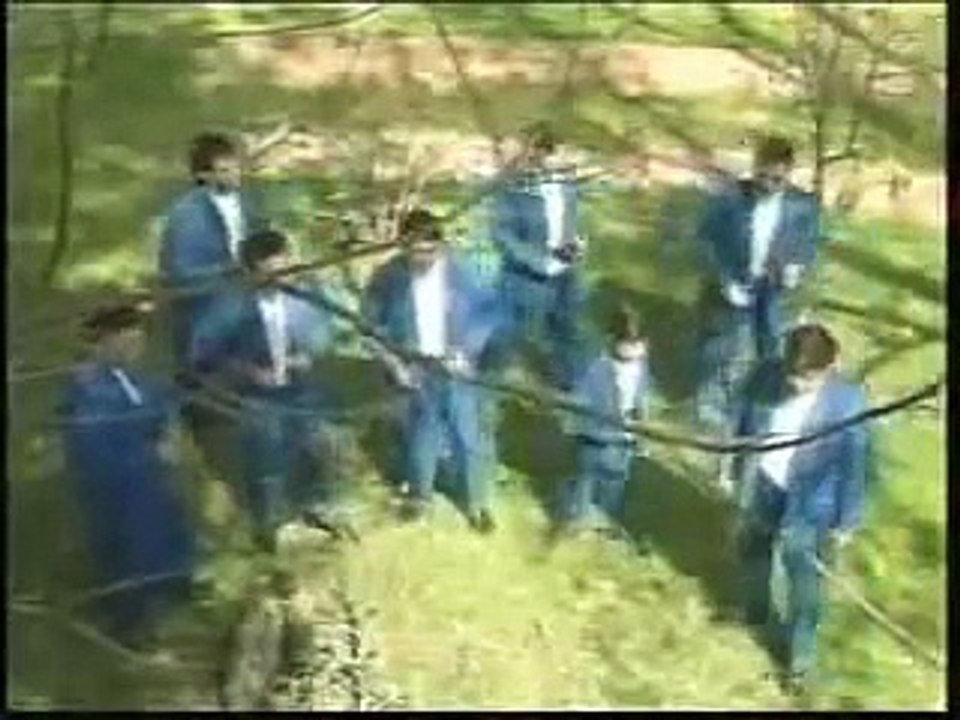 y no voy a llorar - aaron y su grupo ilusión.