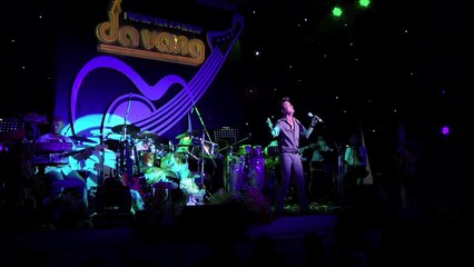 Mr Dam   Dam Vinh Hung Lien Khuc @ Le Quang's Happy Birthday.mov