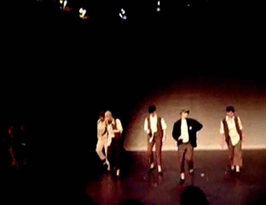 Musical dance oliver twist- consider yourself