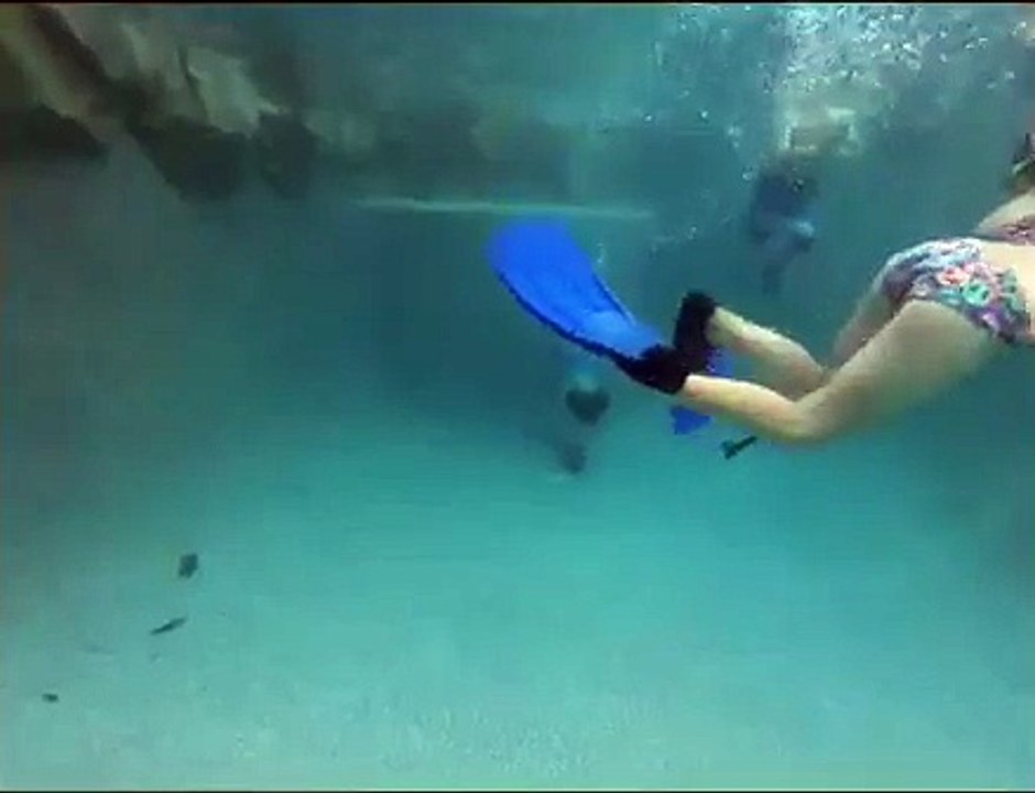 Navy SEAL kids underwater confidence