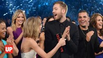 Taylor Swift Sweeps Up Awards and Calvin Harris: theDESK