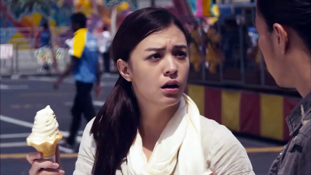 电影《女蛹之人皮嫁衣》主演: 张榕容 任泉 李威 崔杰 高蓓蓓