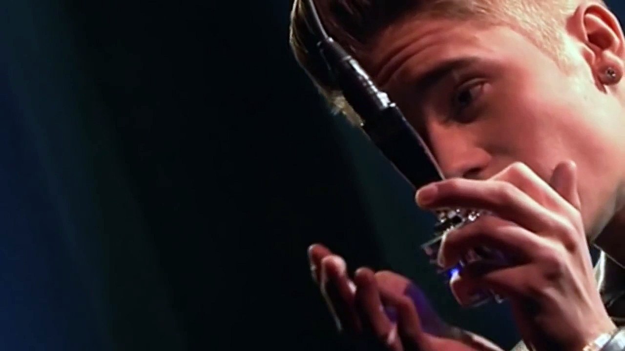 Justin Bieber Crying Grammy Awards 2015 Grammys HD 1080p