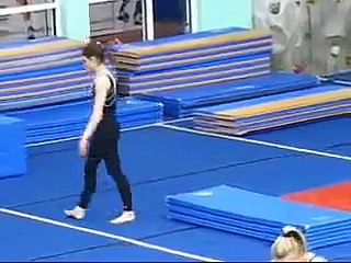 Shawn Johnson, Nastia Liukin, Shayla Worley @ Chelsea Piers