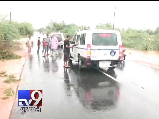 Heavy rains wreak havoc in Banaskantha - Tv9 Gujarati