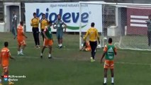 Ronaldinho scores 3 fantastic goals in his first Fluminense training 2015