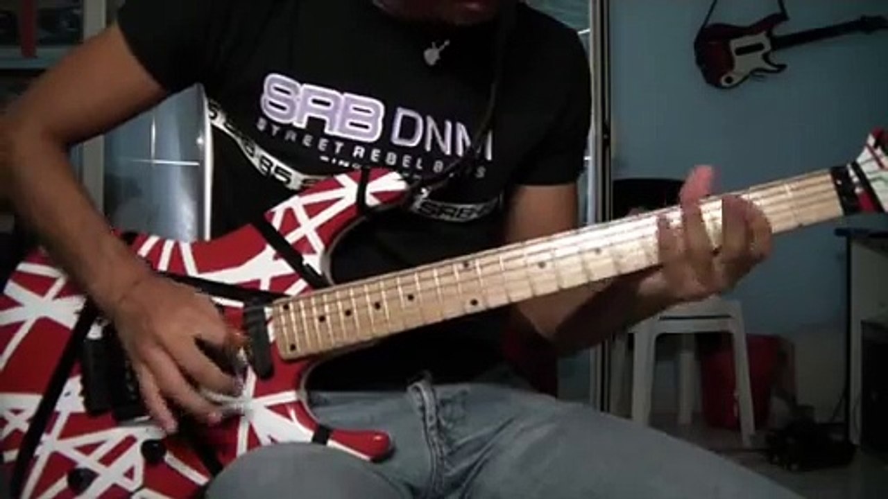 Eddie Van Halen - Beat it Solo   Ivan Corbino (Guitar Cover)