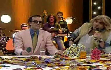 Gürgen Öz Tv Makinası Ahu Tuğba Skeci