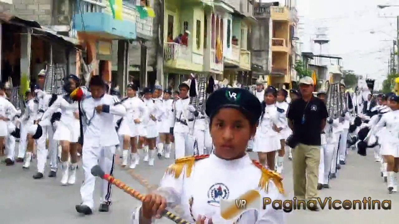Cachiporreros del Colegio Vicente Rocafuerte