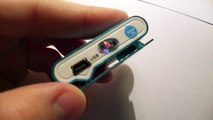 Stylish Clip-on 0.8 LCD MP3 Player with FM Radio - Blue (2GB).MP4