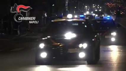 Napoli - rapinavano abitazioni travestiti da Carabinieri, 13 arresti