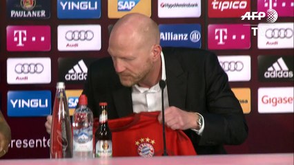 Bayern confirm Vidal switch from Juventus