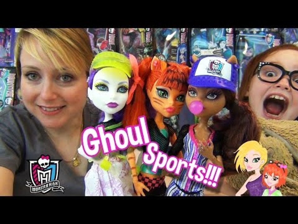 Monster High Ghoul Sports Clawdeen, Torelei and Spectra Dolls Review