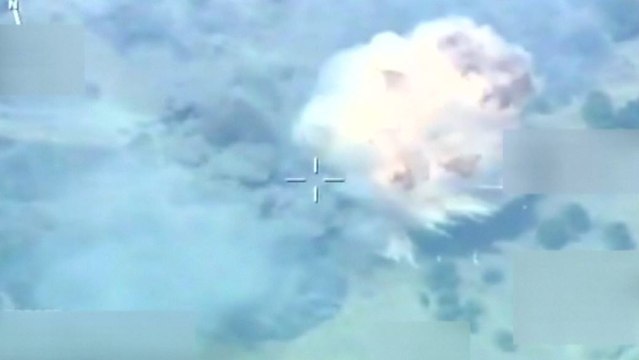 Images des bombardements turcs sur les positions du PKK