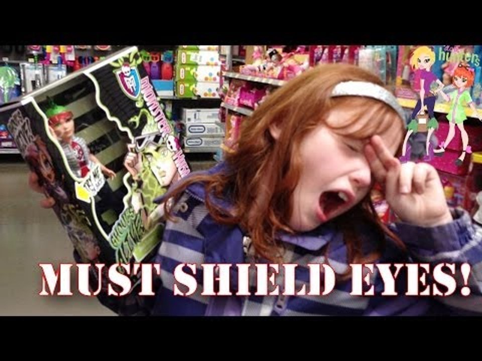 The Doll Hunters Find Monster High Ghouls Alive Deuce Gorgon and Torelei Stripe