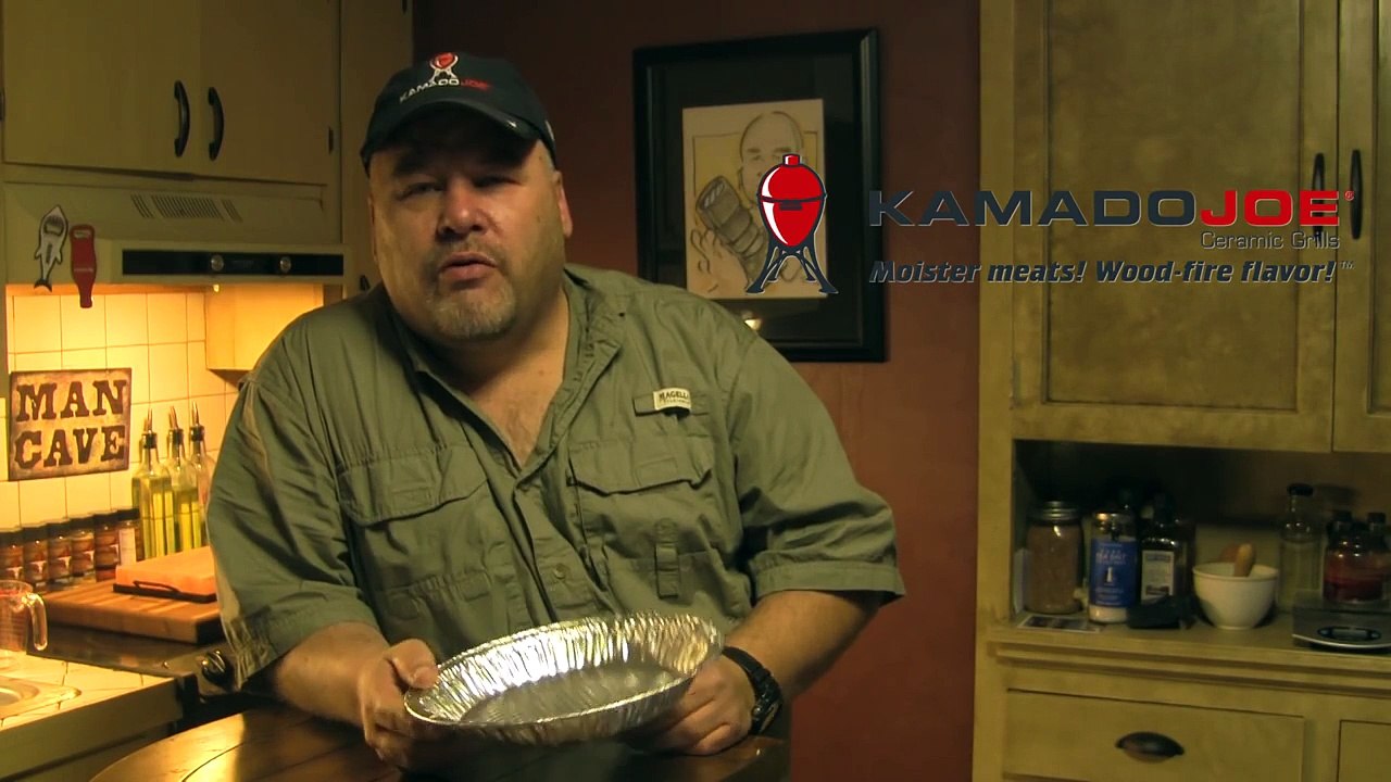 Boston Butt / Pulled Pork on the Kamado Joe Jr!