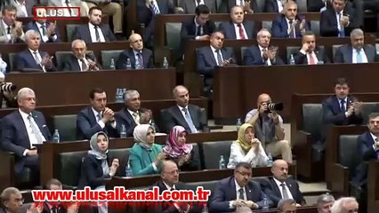 Davutoğlu'ndan çok sert sözler: Dünyayı başlarına yıkarız