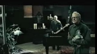 Linkin Park - Numb (Video)