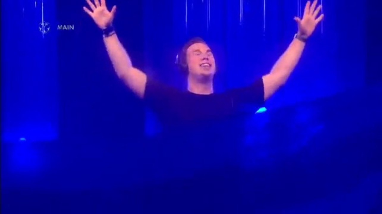 Hardwell Live at Tomorrowland  Belgium Full set