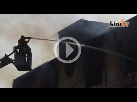 25 maut dalam kebakaran kilang perabot di Mesir