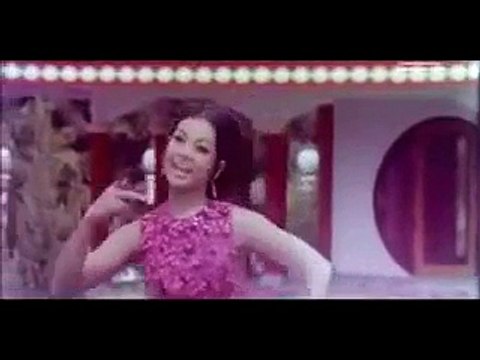 pachai kili muthucharam MGR song in Ulagam Sutrum valiban Video Pagee Video Songs MyVideo