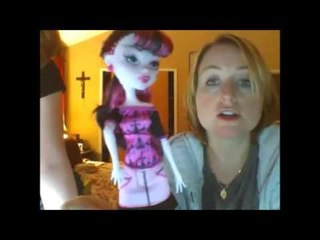 Monster High Scaris Draculaura Review