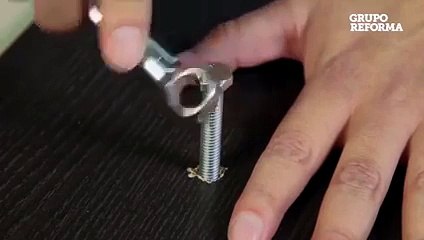 Unique Idea to Open Any type of Screw without Screw Driver