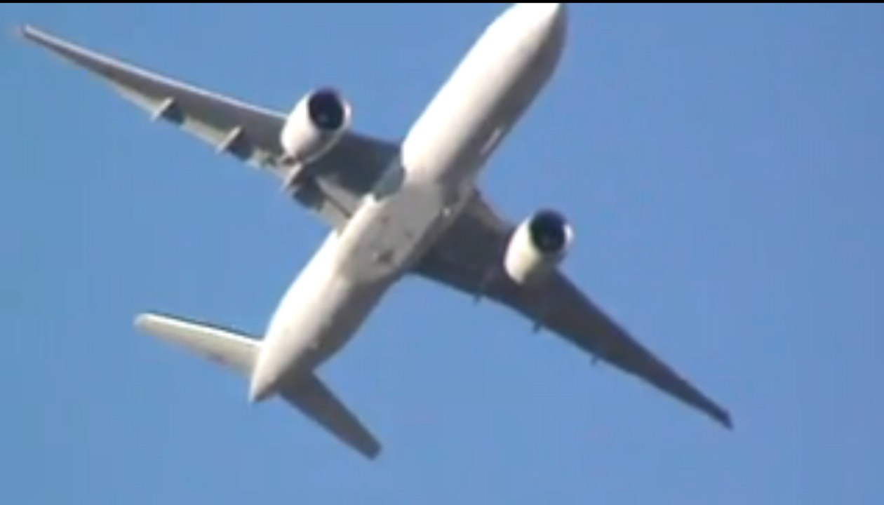 Aviões Decolando N° 01