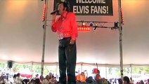 Kim Kredel sings 'Memories' at Elvis Week 2012 (video)