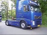 truckers voor Stichting Hoogvliegers groningen 22 mei 2010.avi
