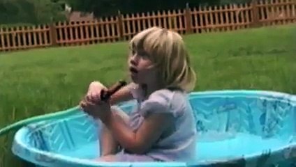 You know it's summer when you break out the kiddie pool!