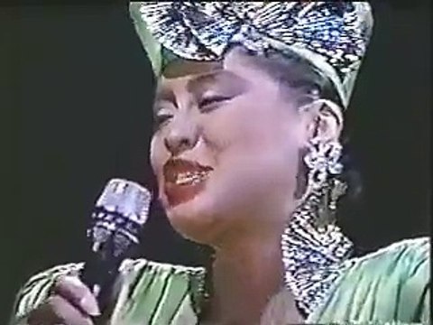 Phyllis hyman- meet me on the moon live!!